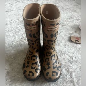 Guc hunter boots
